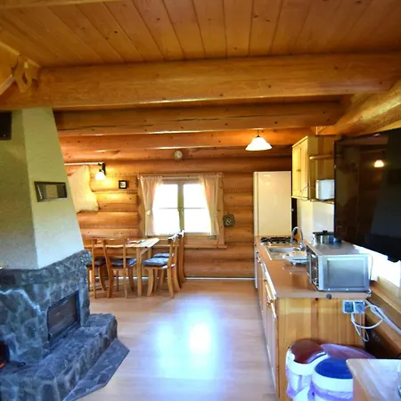 Дом отдыха Wooden House In Kopalino Near Wild Beaches *
