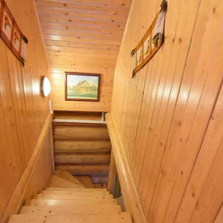 Дом отдыха Wooden House In Kopalino Near Wild Beaches Копалино