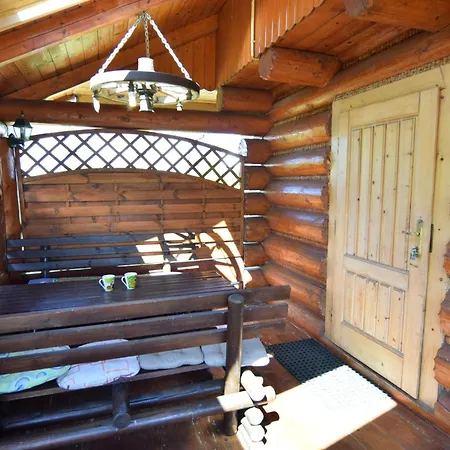 Дом отдыха Wooden House In Kopalino Near Wild Beaches